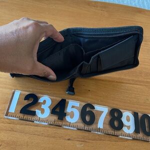 Multi-Pocket Blue/Black Wallet. Clean/New/Never Used. Excellent Condition.